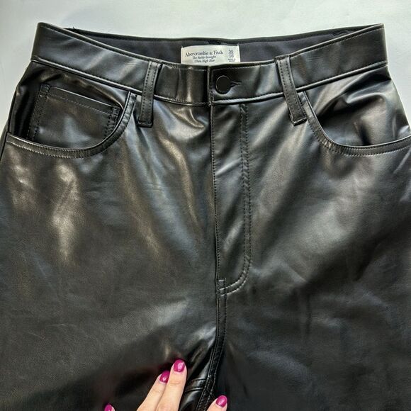 Abercrombie & Fitch Curve Love Vegan Leather Ankle‎ Straight Ultra High Rise 10 - Picture 6 of 16